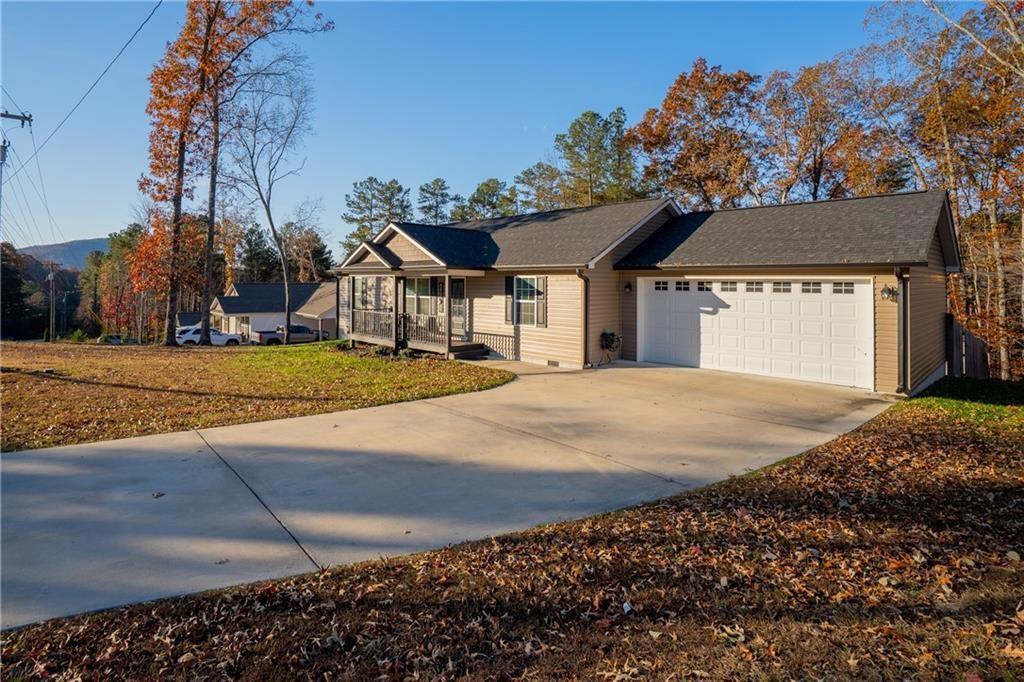 2708 Quarles Rd., Rocky Face, GA 30740
