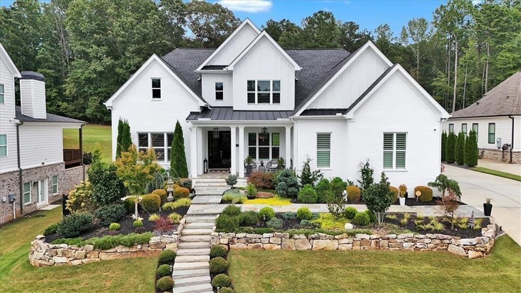 33 Nuttail Ln., Powder Springs, GA 30127