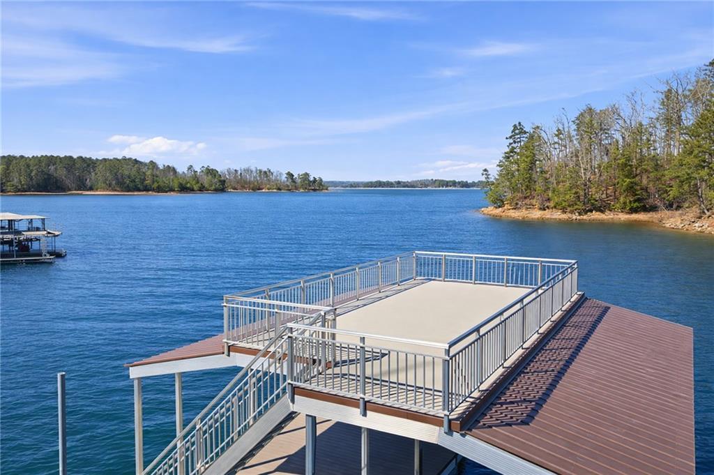 6476 Chestnut Hill Rd., Flowery Branch, GA 30542