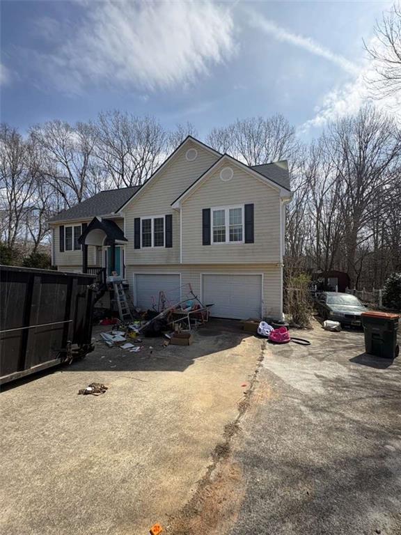 1026 Carriage Way, Loganville, GA 30052