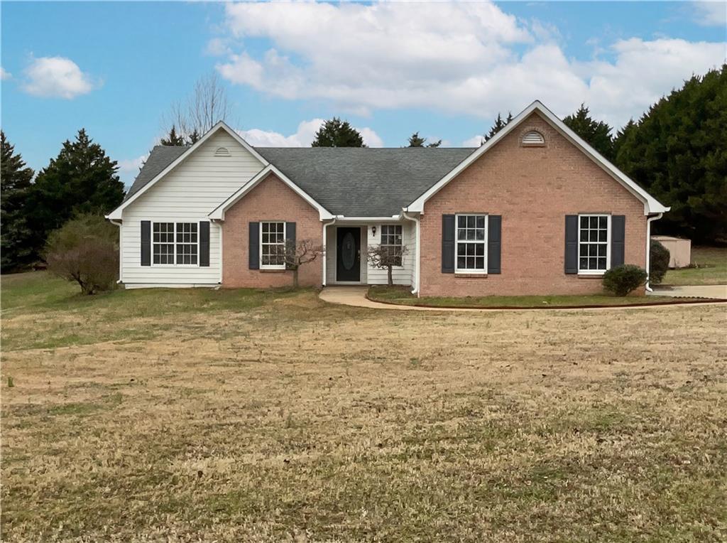 169 Manley Dr., Hampton, GA 30228