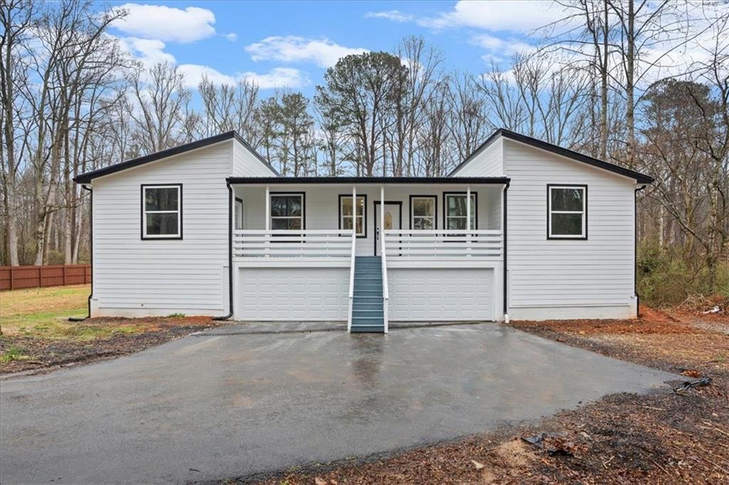 140 Indian Lake Dr., Hiram, GA 30141