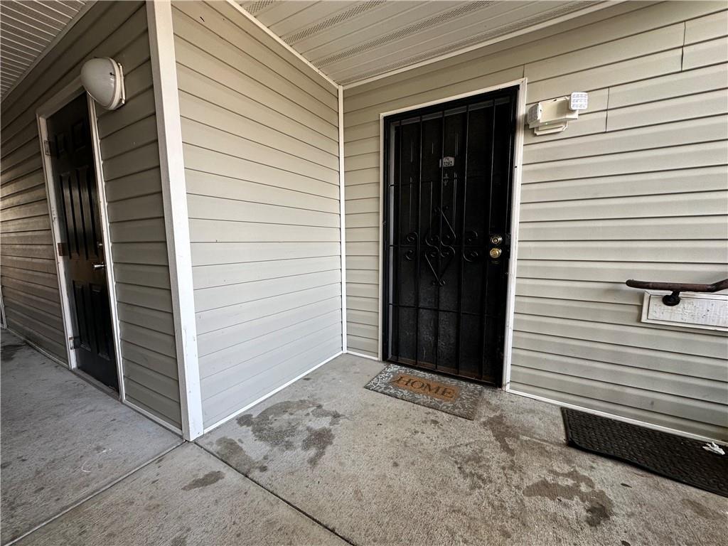 13202 Fairington Ridge Cir., Lithonia, GA 30038