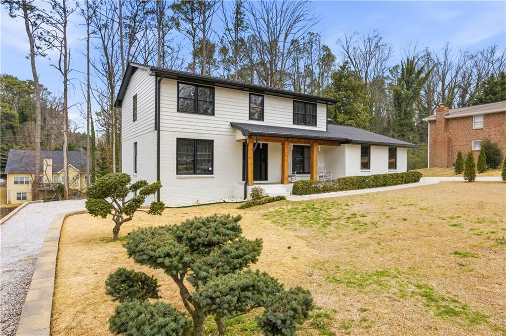 552 Cesarea Pl., Lilburn, GA 30047