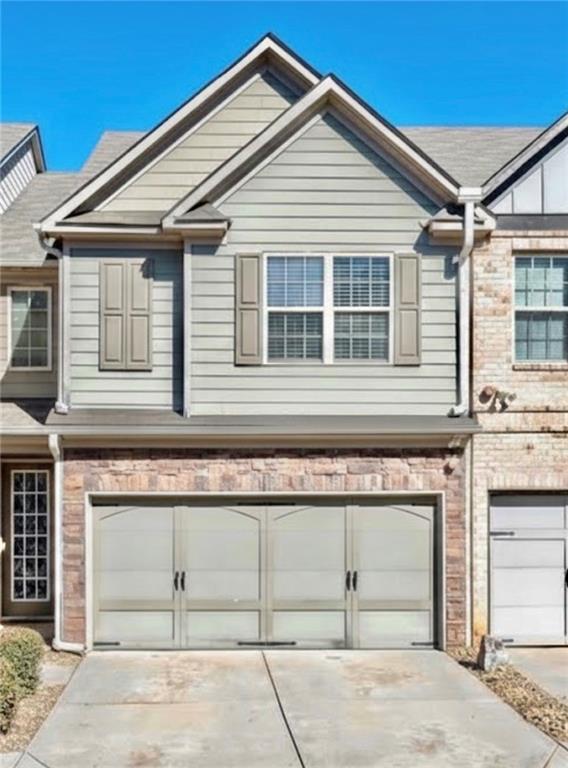 933 Spicy Oak Dr., Lawrenceville, GA 30044