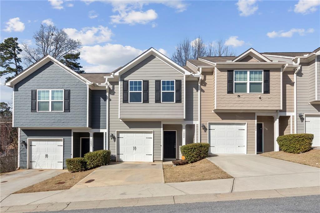 1004 Highwood Ln., Atlanta, GA 30344