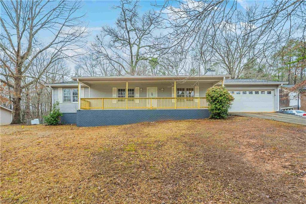 6540 Chickasaw Dr., Douglasville, GA 30135