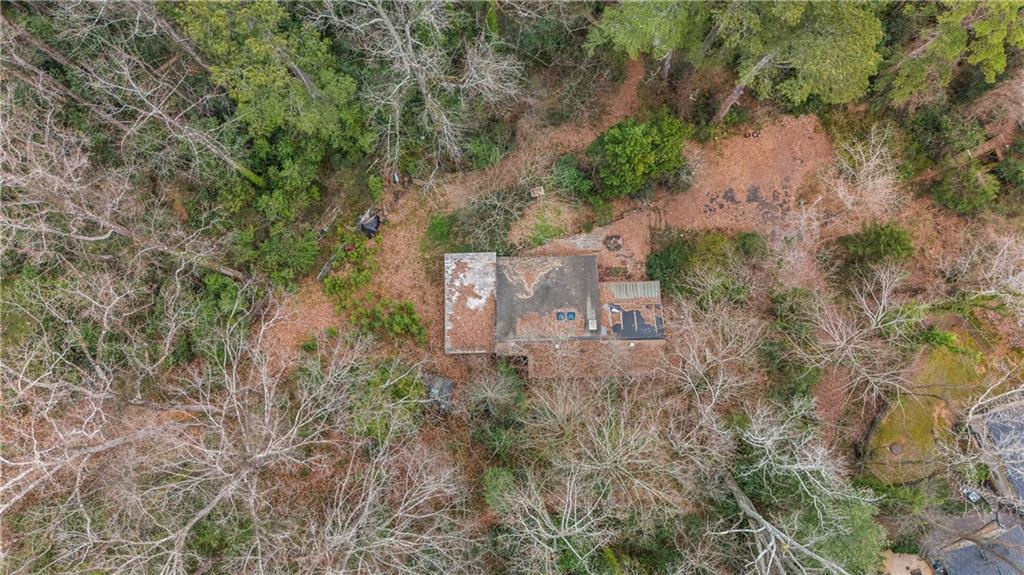 5635 Lake Forrest Dr., Sandy Springs, GA 30342