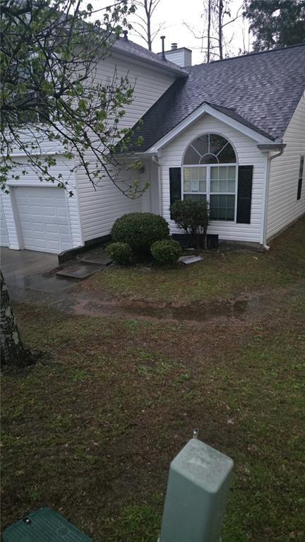 2816 Two Lakes Cir., South Fulton, GA 30349