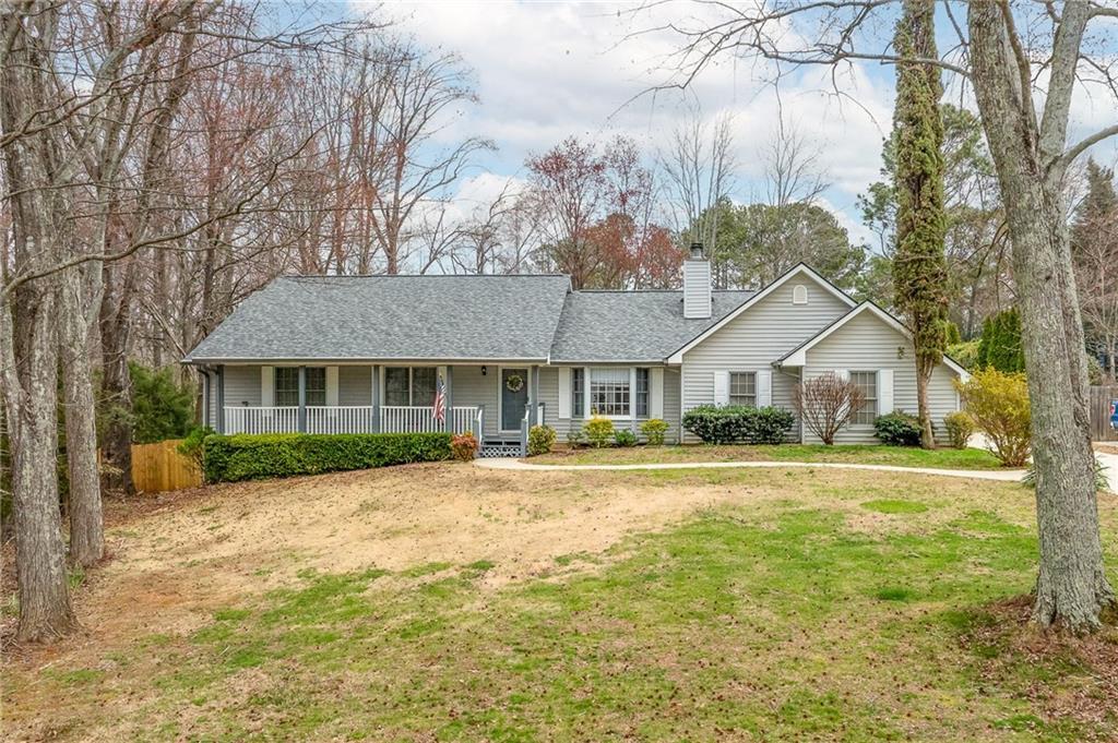 5730 Garden Walk, Flowery Branch, GA 30542