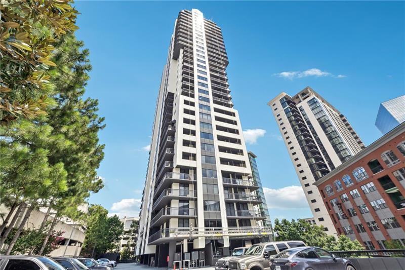 3481 Lakeside Dr. #2706, Atlanta, GA 30326