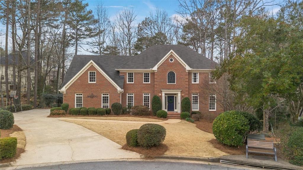 160 Lazy Laurel Chase, Roswell, GA 30076