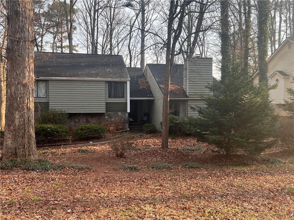 1979 Lou Dr., Conyers, GA 30013