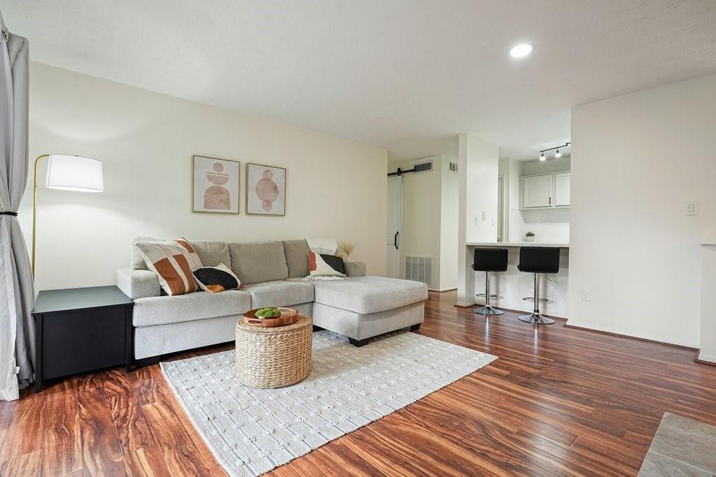 706 Cumberland Ct., Smyrna, GA 30080