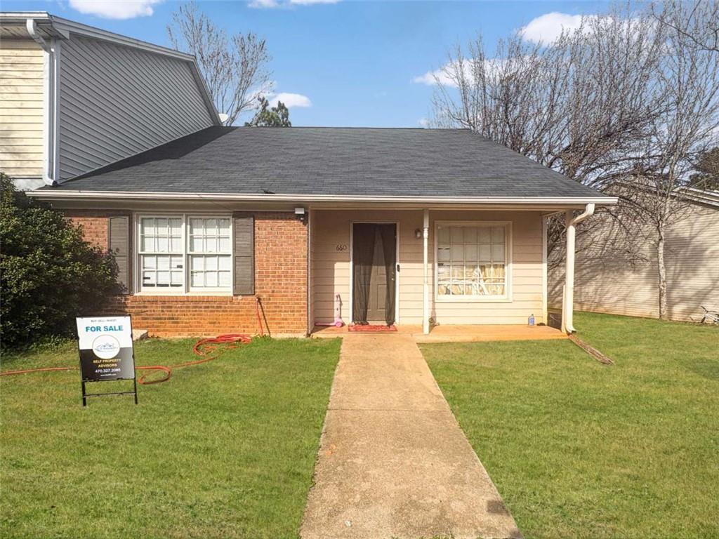 660 Browning Ln., Conyers, GA 30013