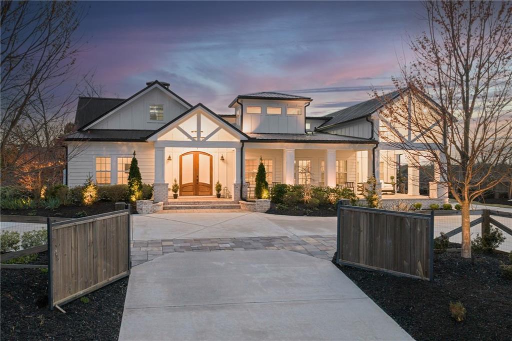 6044 Wade Orr Rd., Flowery Branch, GA 30542