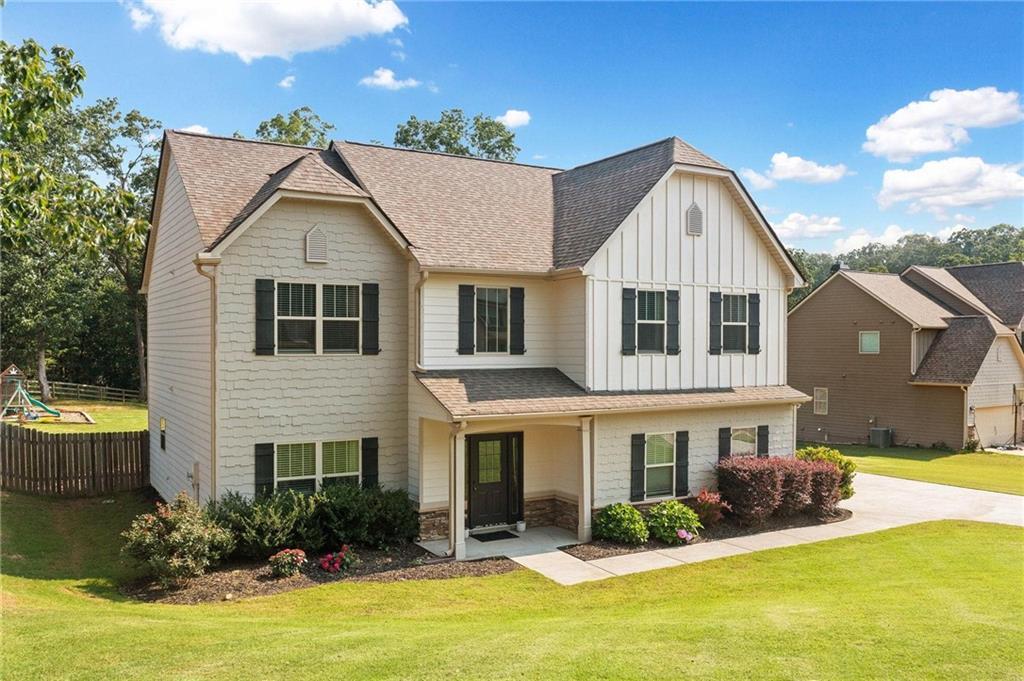 13 Four Feathers Ln., Rydal, GA 30171