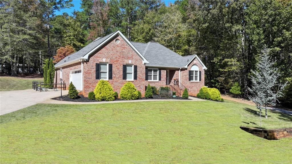 482 Buck Tr., Hoschton, GA 30548
