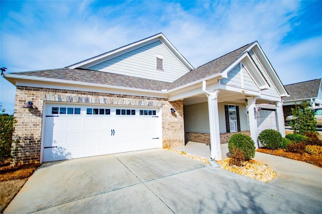 100 Foxgate Path, Carrollton, GA 30117