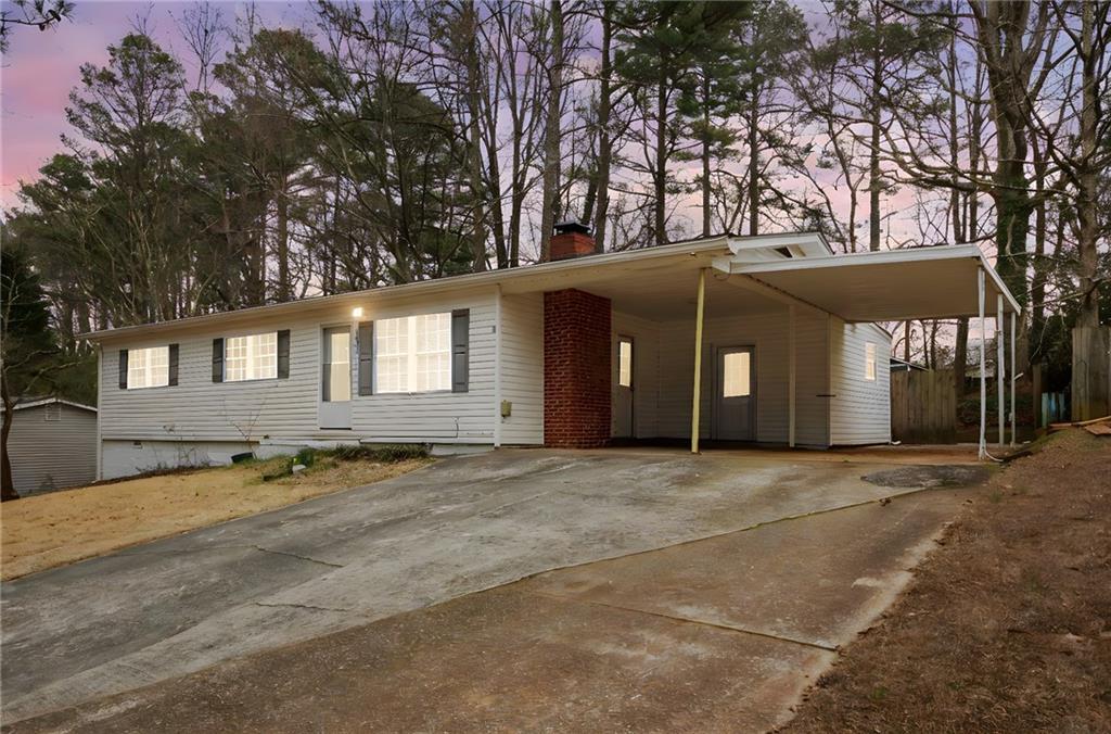 1406 Sycamore Dr., Kennesaw, GA 30152