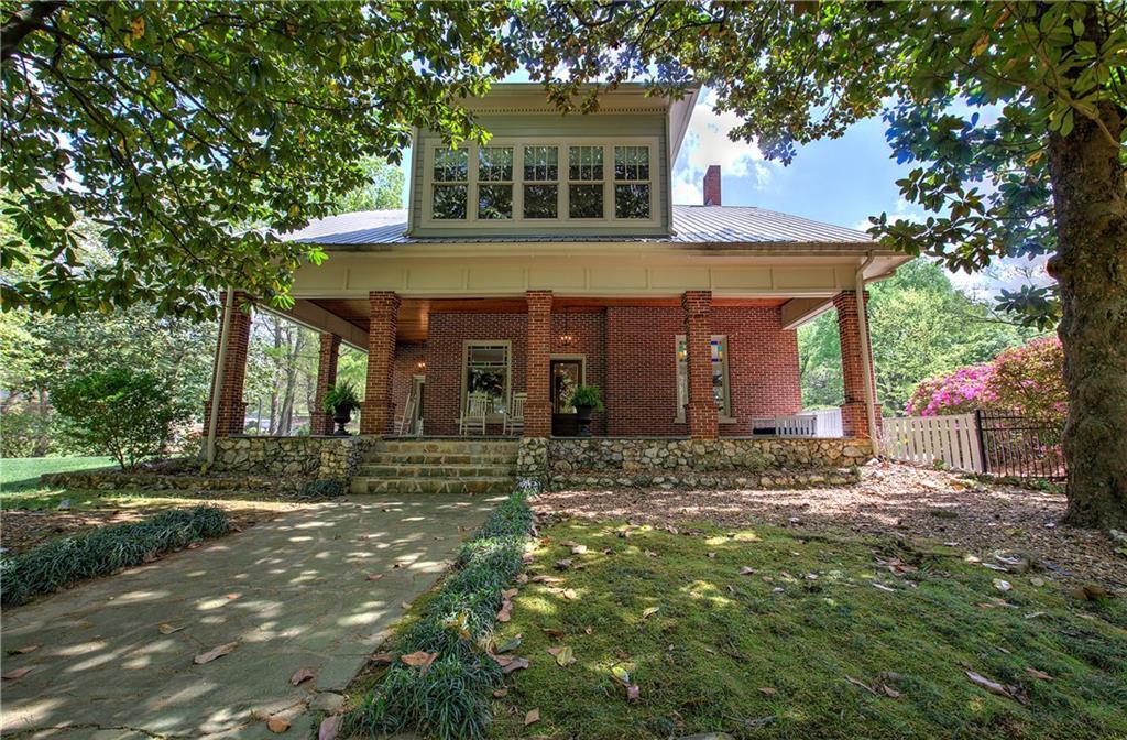 421 Boulevard Heights, Calhoun, GA 30701