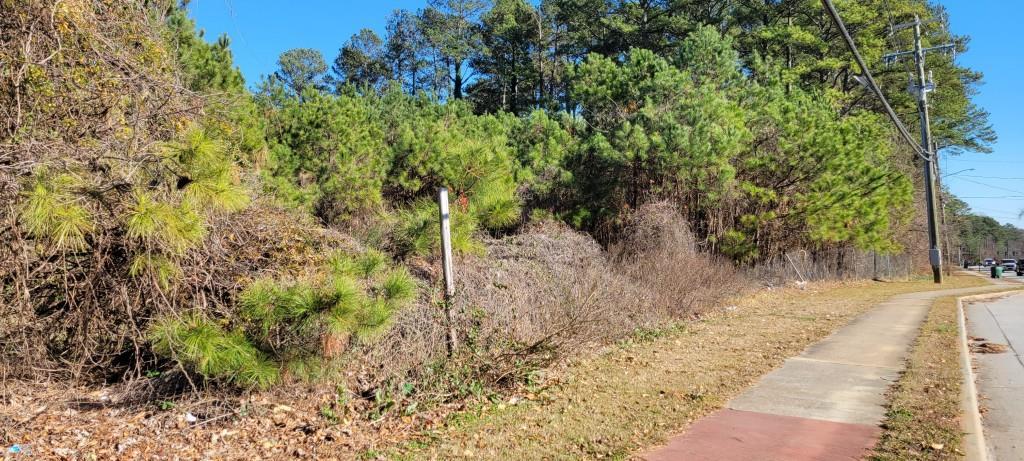 1002 Rockbridge Rd., Norcross, GA 30093