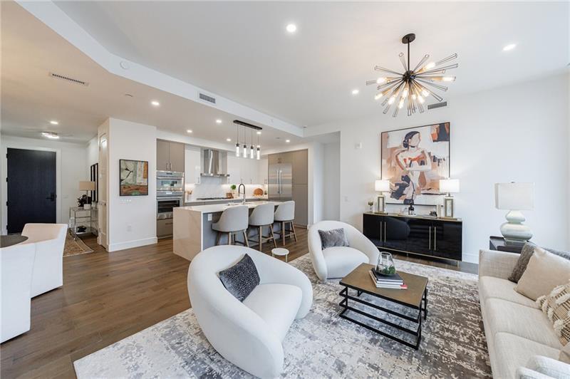 2425 Peachtree Rd., Atlanta, GA 30305