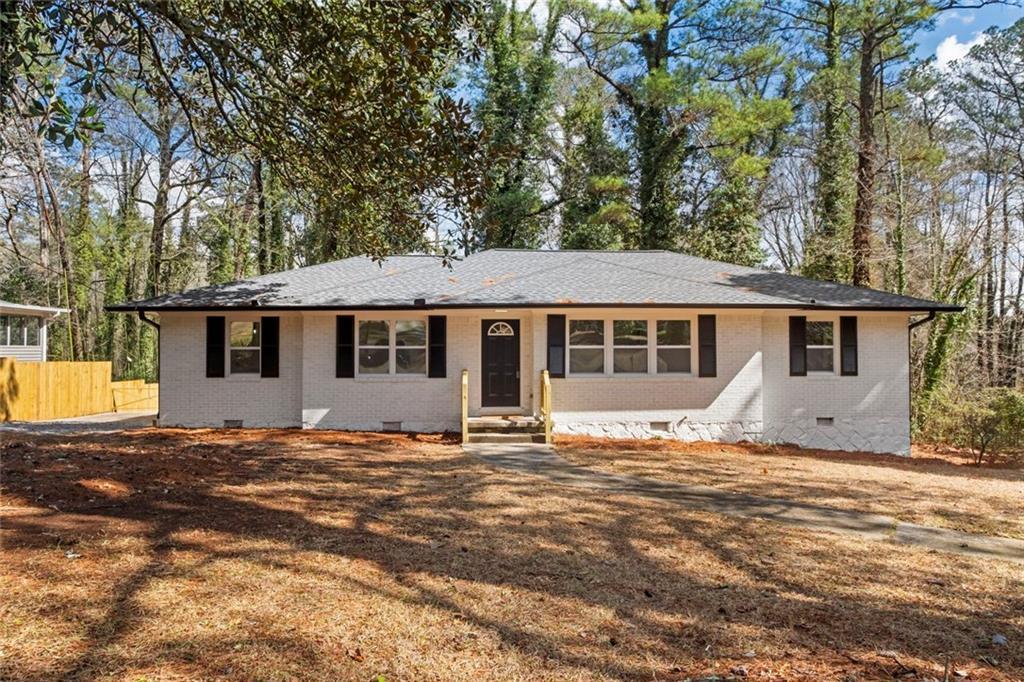 1206 Tuckawanna Dr., Atlanta, GA 30311