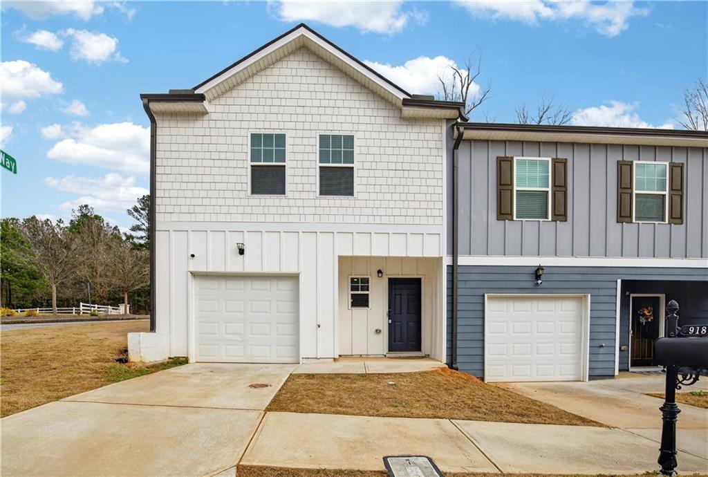 4918 Lower Elm St., Atlanta, GA 30349