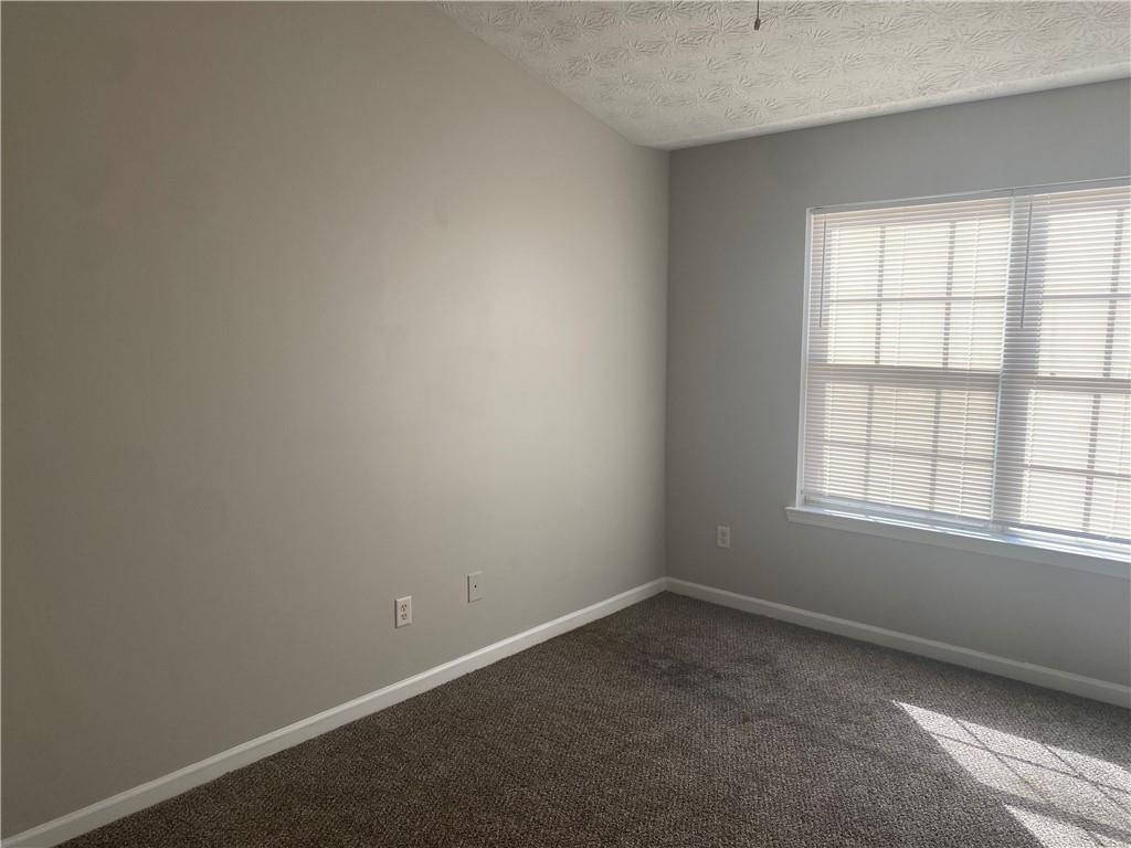 365 Shelton Woods Ct., Stone Mountain, GA 30088