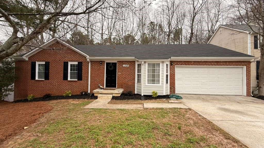 1329 Ling Dr., Austell, GA 30168