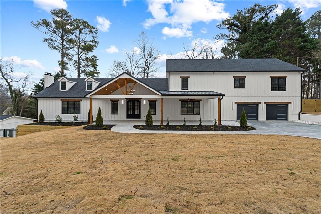 11505 Elkins Rd., Roswell, GA 30076