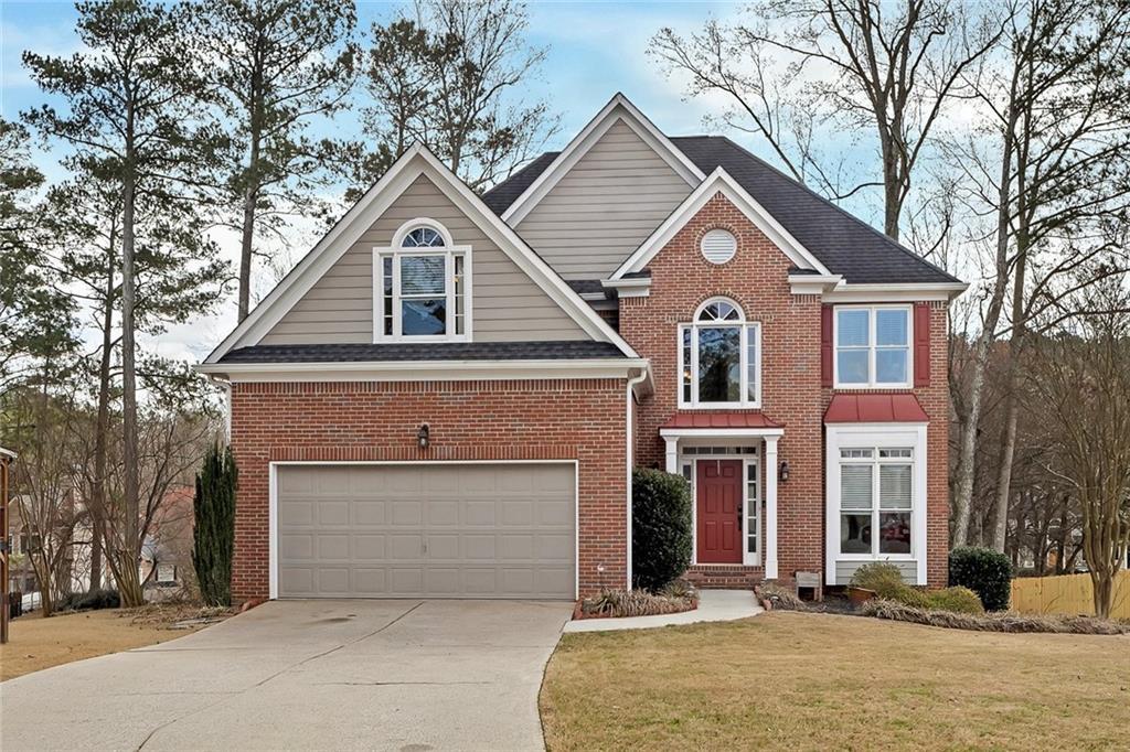 2002 Fairbrook Ln., Woodstock, GA 30189