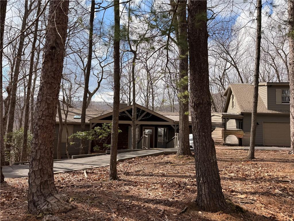 319 Columbine Dr., Big Canoe, GA 30143
