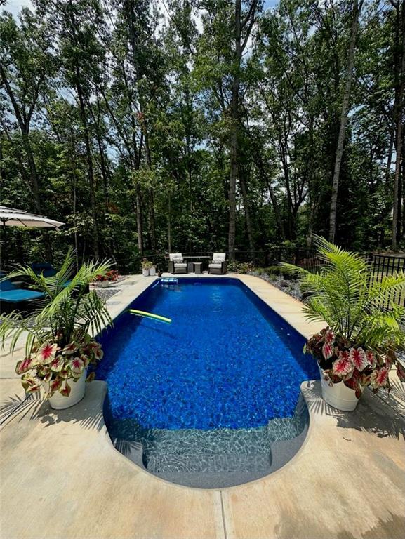 430 Valley Rd., Dawsonville, GA 30534