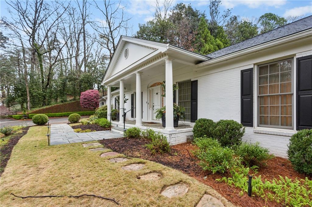 3647 Cloudland Dr., Atlanta, GA 30327