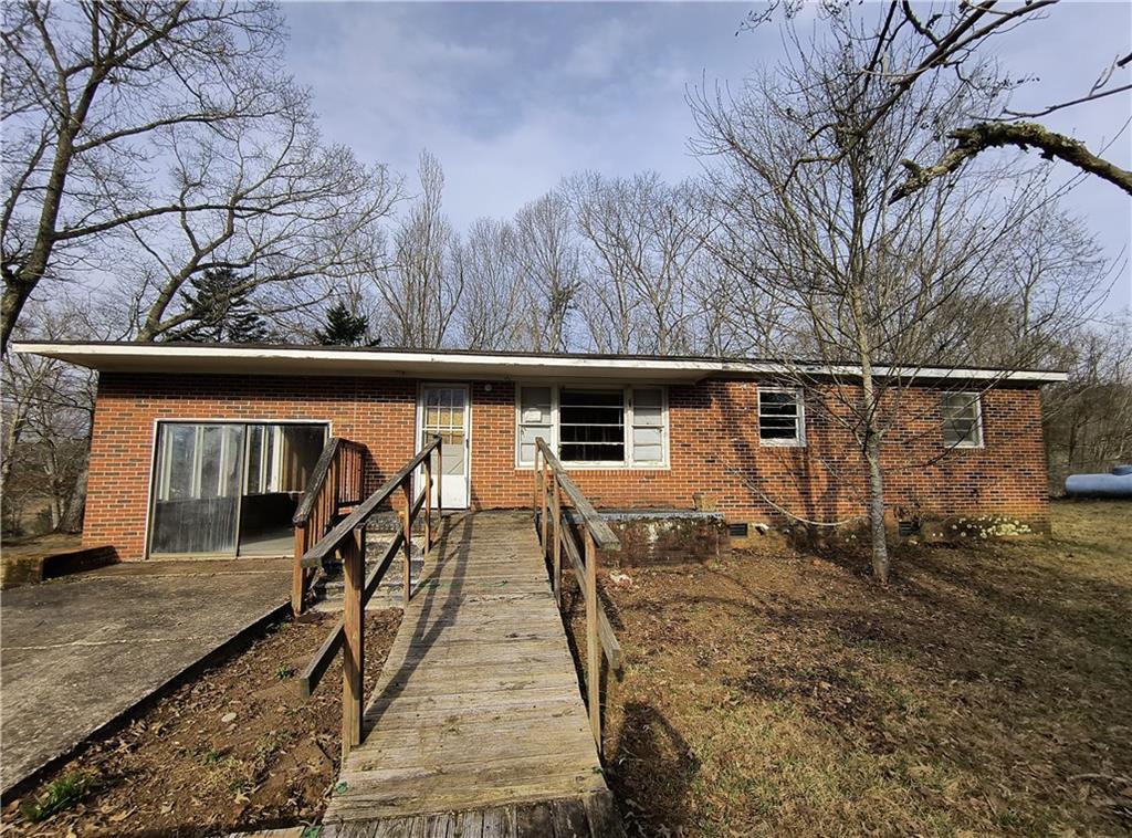 3525 Chestnut Gap Rd., Blue Ridge, GA 30513