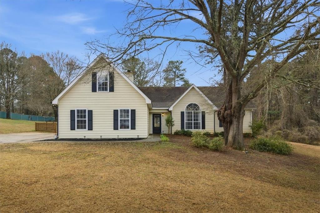 90 Eastwood Cir., Covington, GA 30014