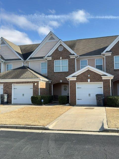 121 Village Dr., Loganville, GA 30052