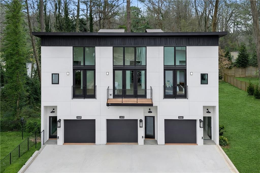 1161 Penny Ln., Atlanta, GA 30329