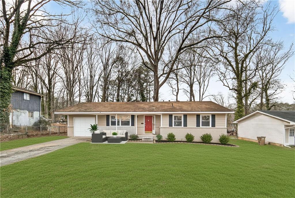 8845 Ashwood Dr., Riverdale, GA 30274