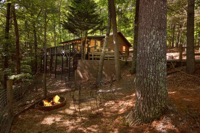 20 River Rock Rd., Ellijay, GA 30540