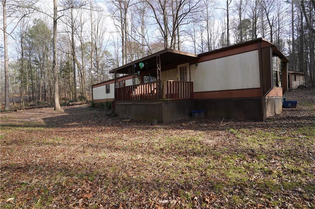 102 Pinetree Ln., Auburn, GA 30011