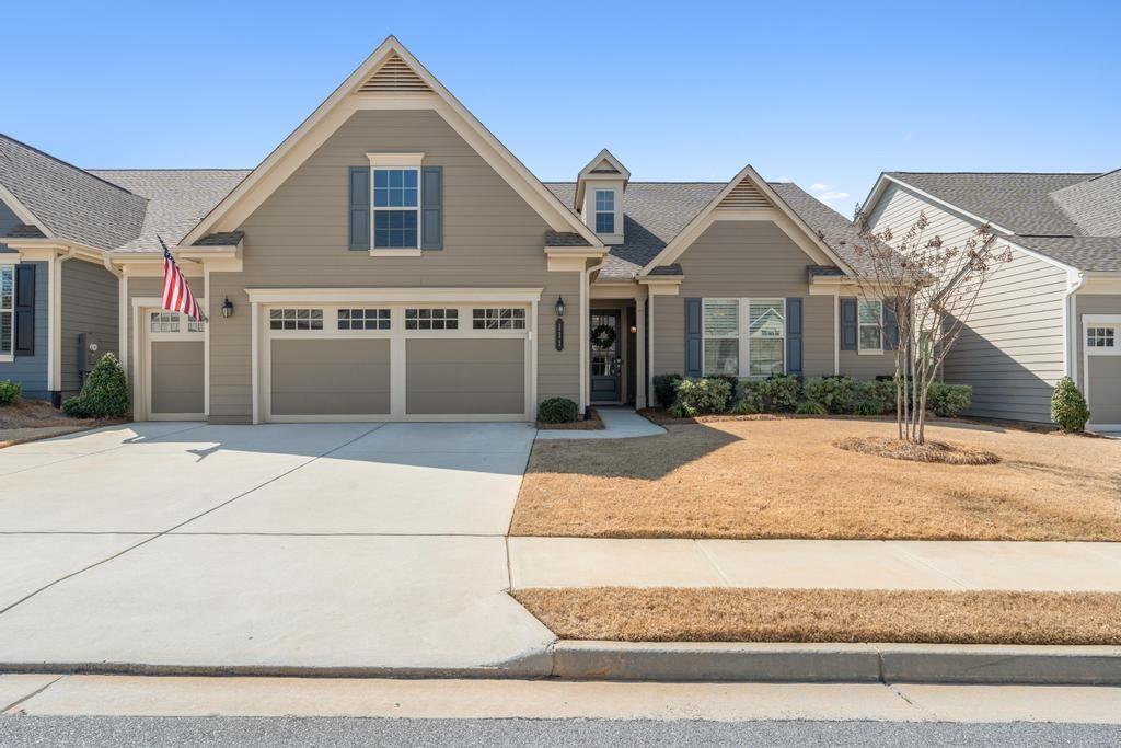 111 Red Maple Dr., Peachtree City, GA 30269