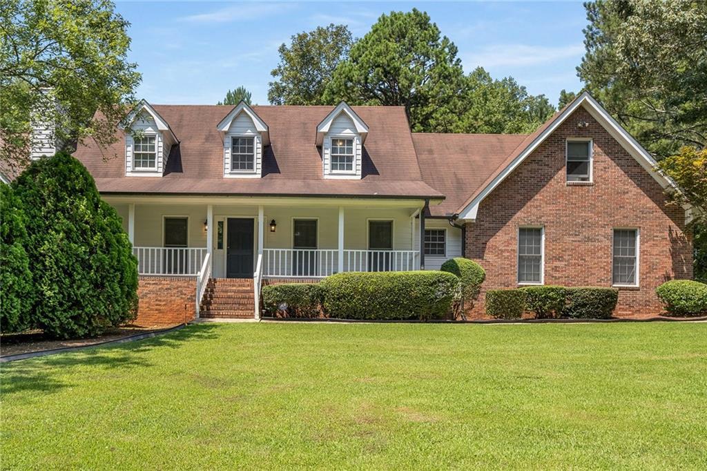 1195 Vineyard Dr., Conyers, GA 30013