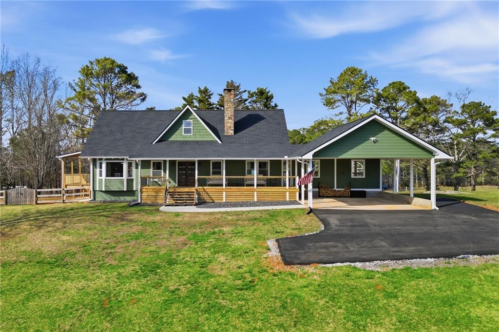 858 Honeysuckle Ln., Temple, GA 30179