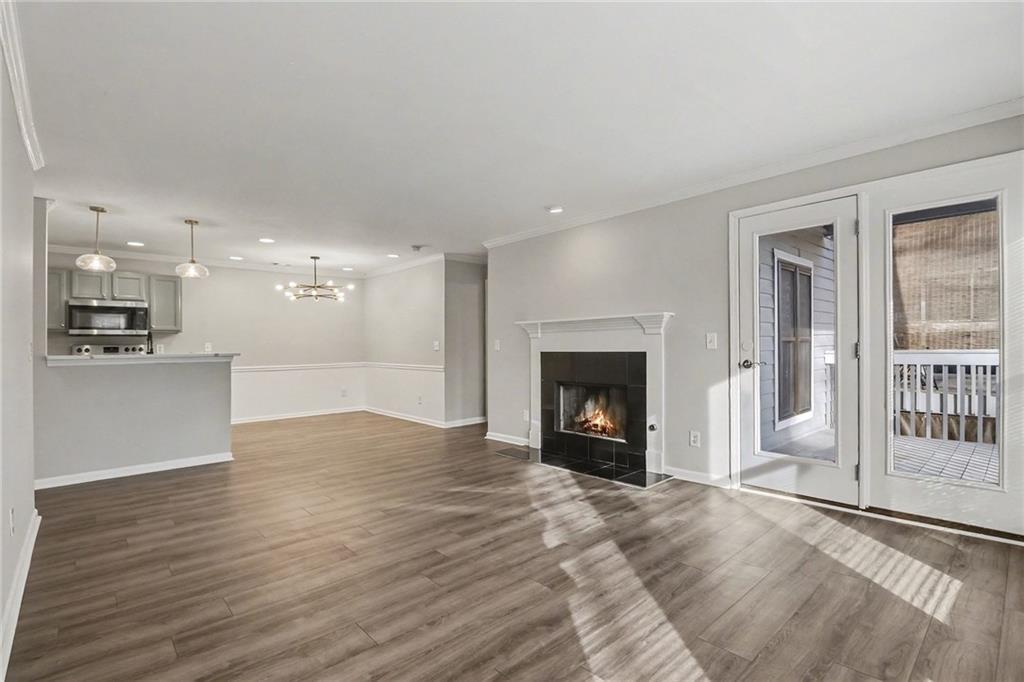 225 Warm Springs Cir., Roswell, GA 30075