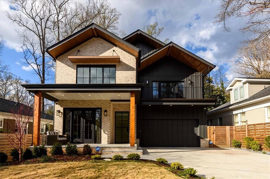 864 Courtenay Dr., Atlanta, GA 30306