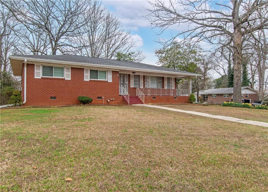 656 Bolton Rd., Atlanta, GA 30331