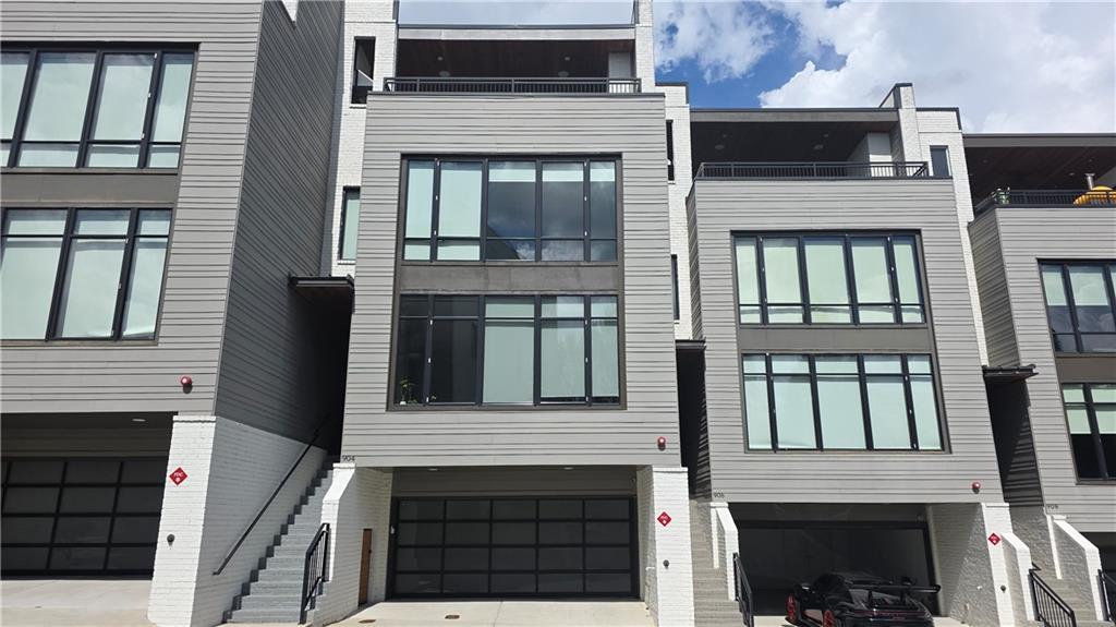 904 Lenox Blvd., Atlanta, GA 30324